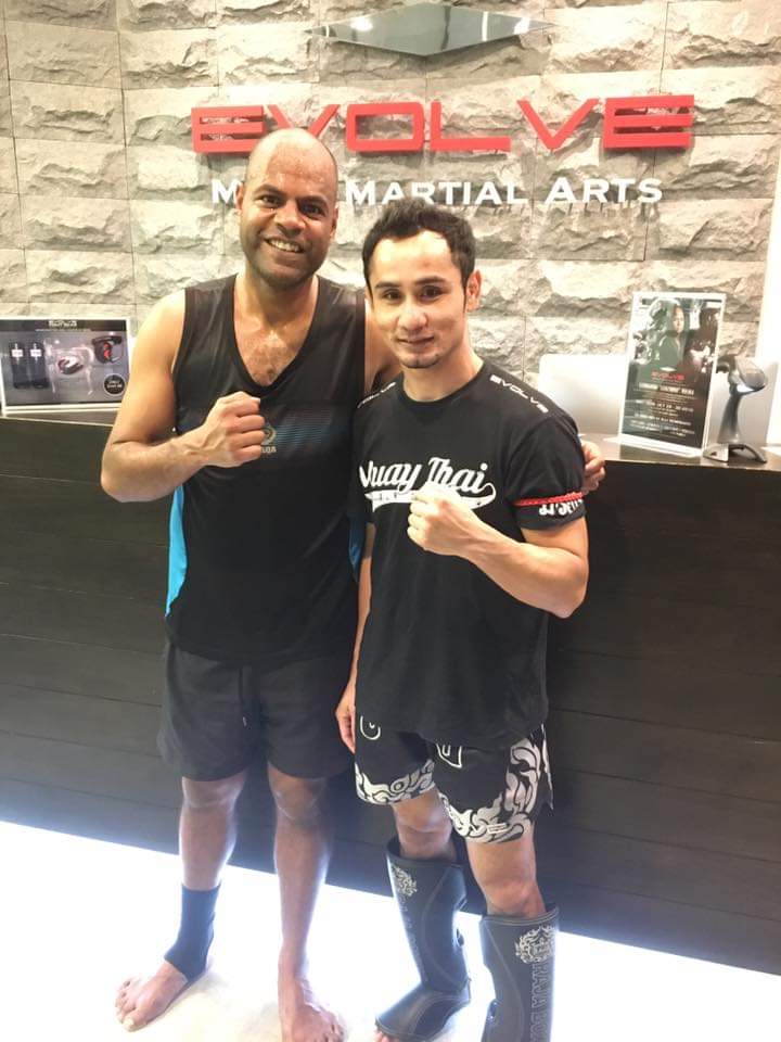 teach yourself muay thai but also travel and learn from great trainers